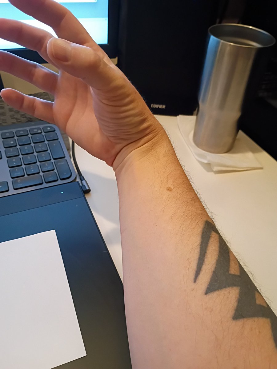 Neutron Hopscotch tweet media