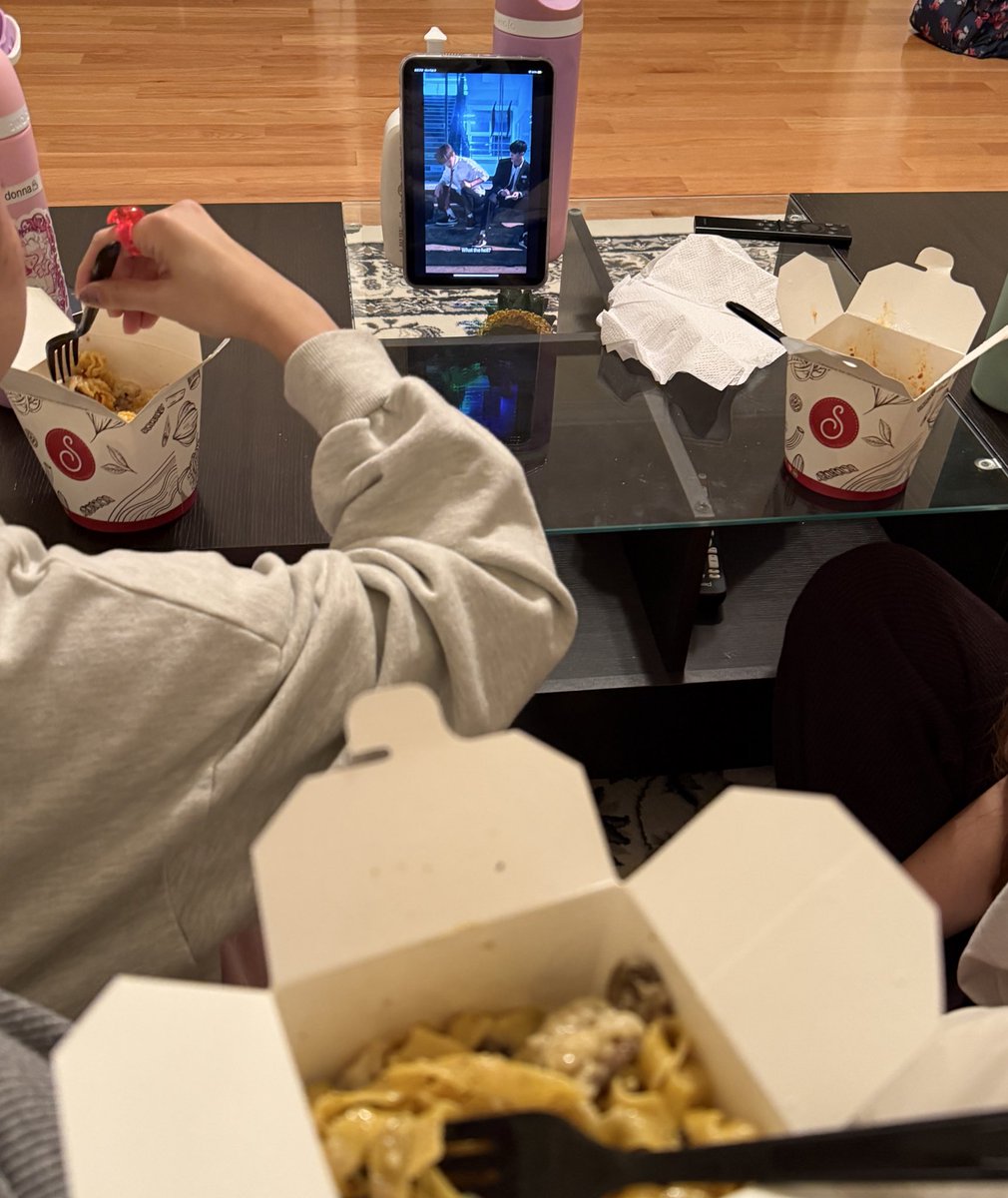 rachel ♡ tweet media