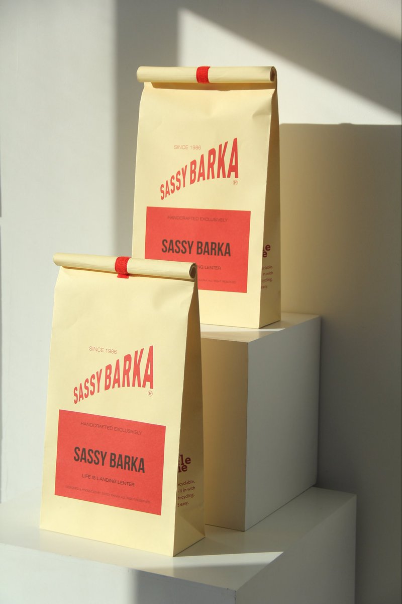 PaperhouseLihe's tweet image. 🖱 paperhouse.cn📩 sales@paperhouse.cnWhatsApp:+0086 13968069257 We can customize  all  kinds of paper box!🥰 If you want to customize your beautiful gift box, please feel free to contact me! packagingdesign #paperboxes #paperbox #packaging #exquisitebox #produtionline