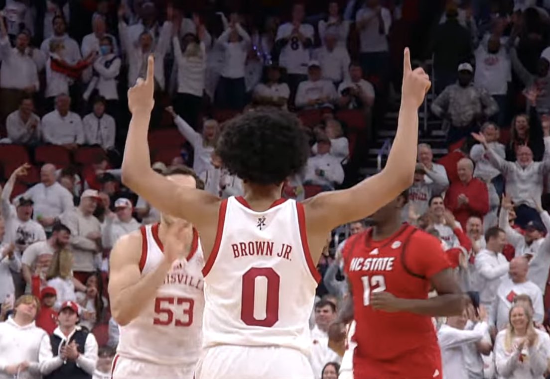 Louisville’s Mikel Brown Jr. drops 45 POINTS against NC State 😳

🎯 FG: 14-23 (60.8%)
🎯 3PT: 10-16 (62.5%)
🎯 FT: 7-7 (100%)
