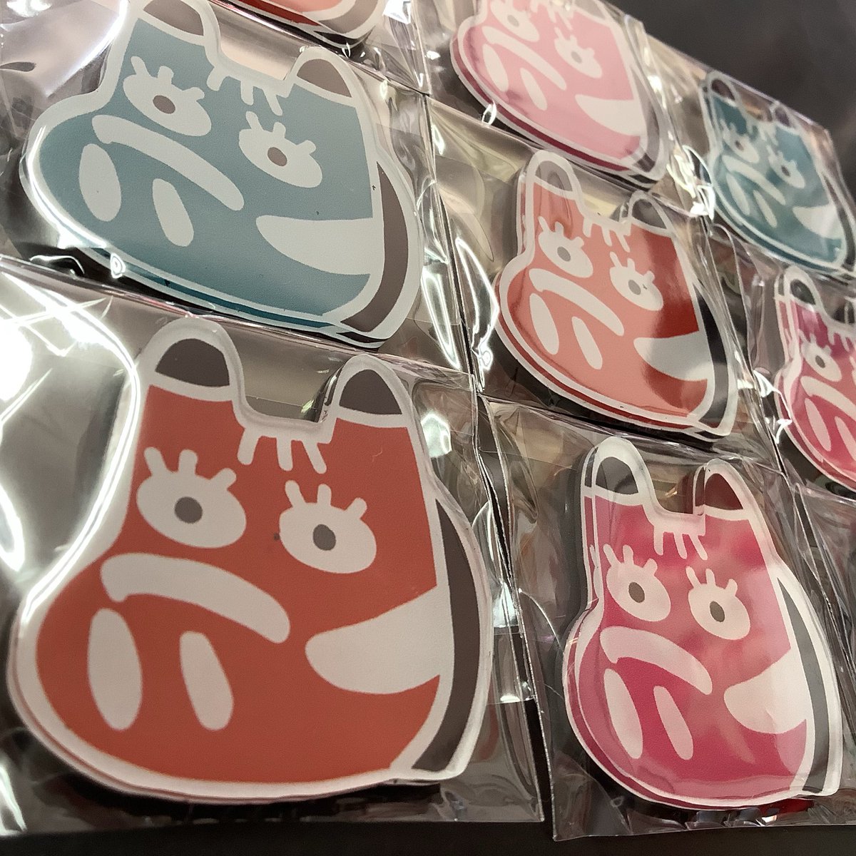 遅れてやってきた黄色べこマグネット🟡 #赤べこ #マグネット