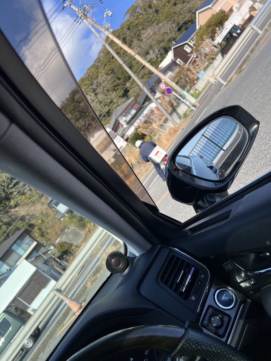 うたたね tweet media