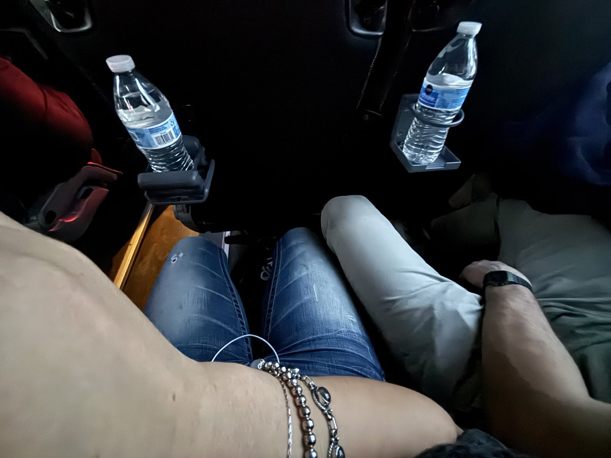 Man next to me sat like this on the bus home from new york. He smelled like cigarettes and would take a break from his book every few pages to triple text his hinge matches