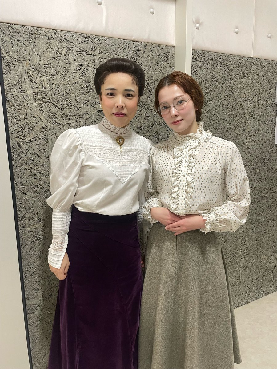 小向なる Official tweet media