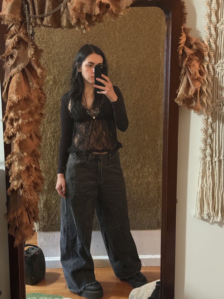 lol it’s so cold my space heater ended up in the fit check 💀😭