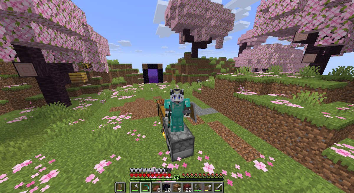 Primer Dia en minecraft Hardcore términado

Ya casi soy full diamante listo para el nether