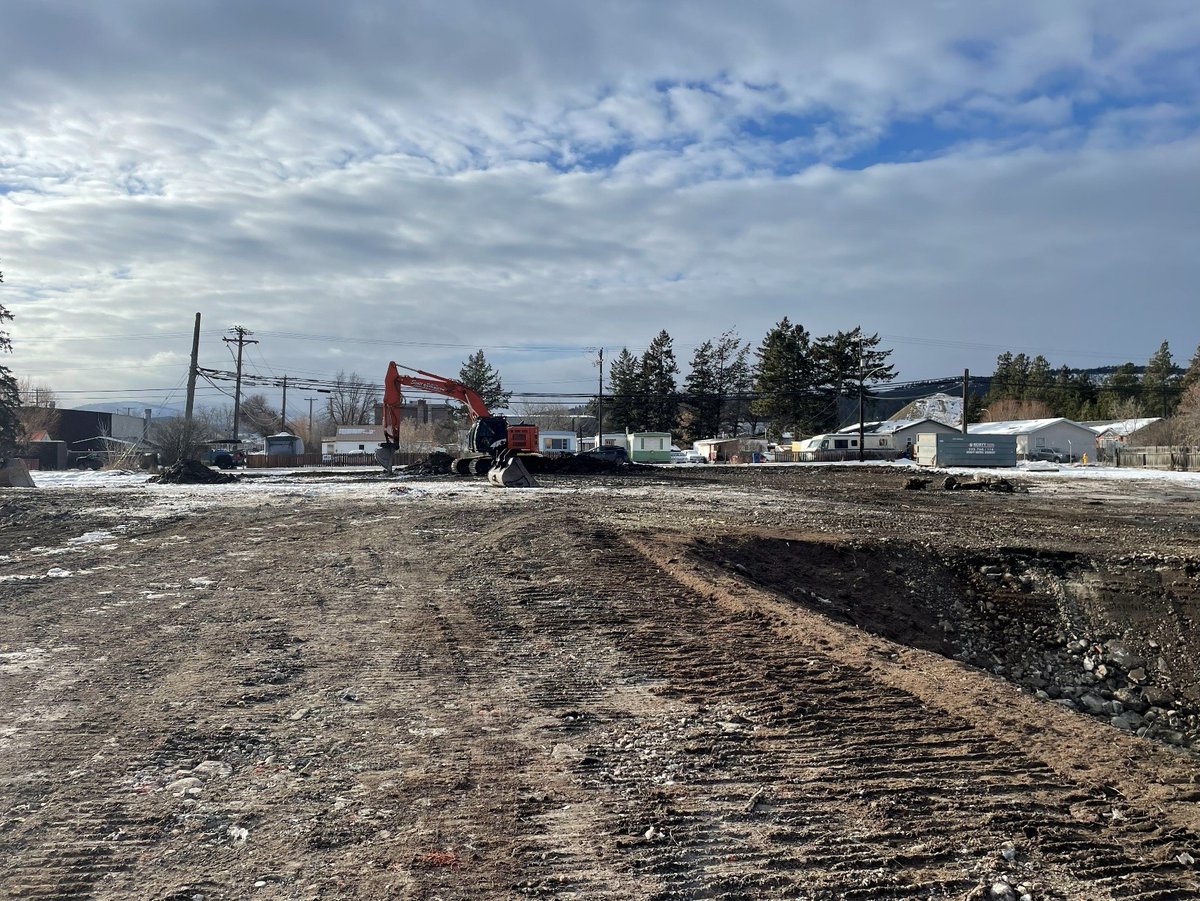 cityofcranbrook's tweet photo. Clean-up of the former Knight's Hall/Tudor House property on King Street in Cranbrook is now complete and was under budget thanks to the exceptional effort of our contractor and staff. https://t.co/W5jLwoPTpX #Cranbrook https://t.co/Hxe5R2ewQ3