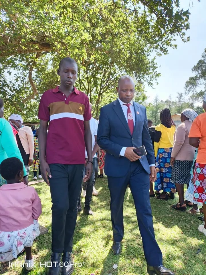 khalid_wits's tweet photo. With a clear development agenda, Hon. Anderson continues to empower communities and foster unity across Nandi County through people-driven leadership. Kiongozi NI ANDERSON #Anderson4Governor KERICHOOT KOSOB NANDI @EngineerSerem https://t.co/YJVAMLKJ8k
