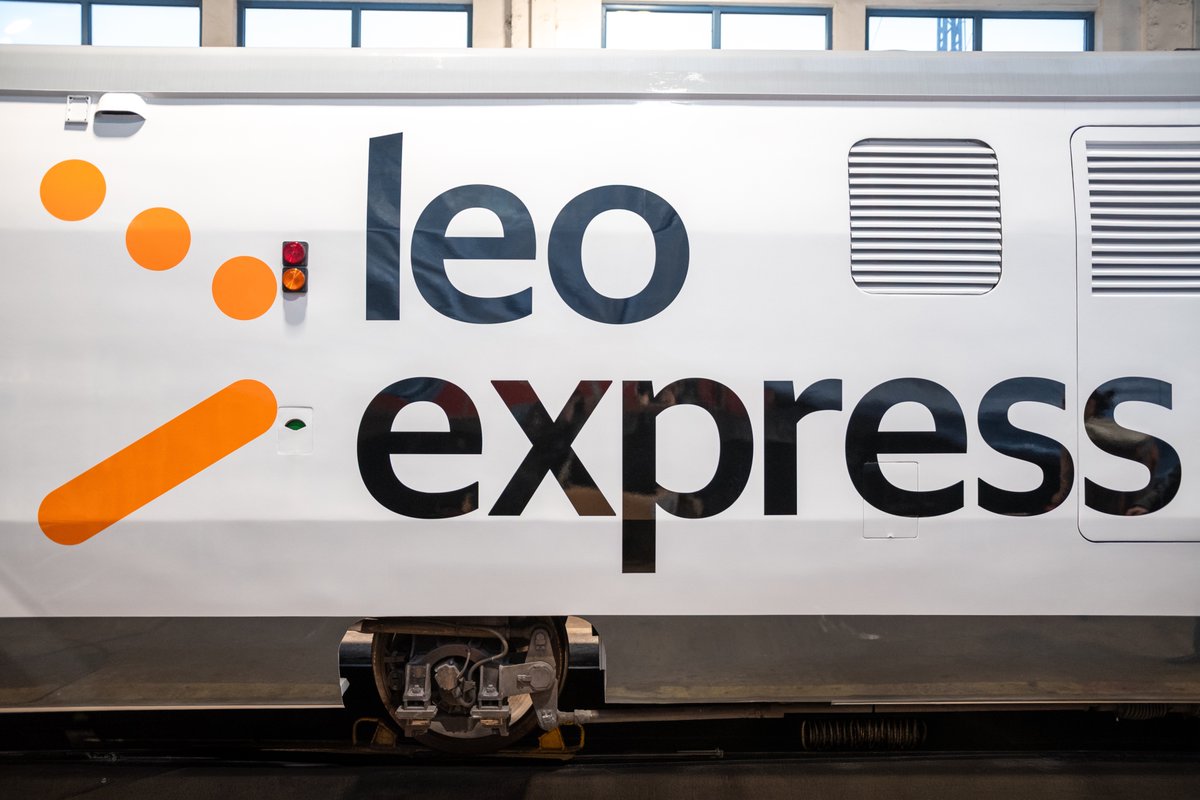 Leo Express tweet media