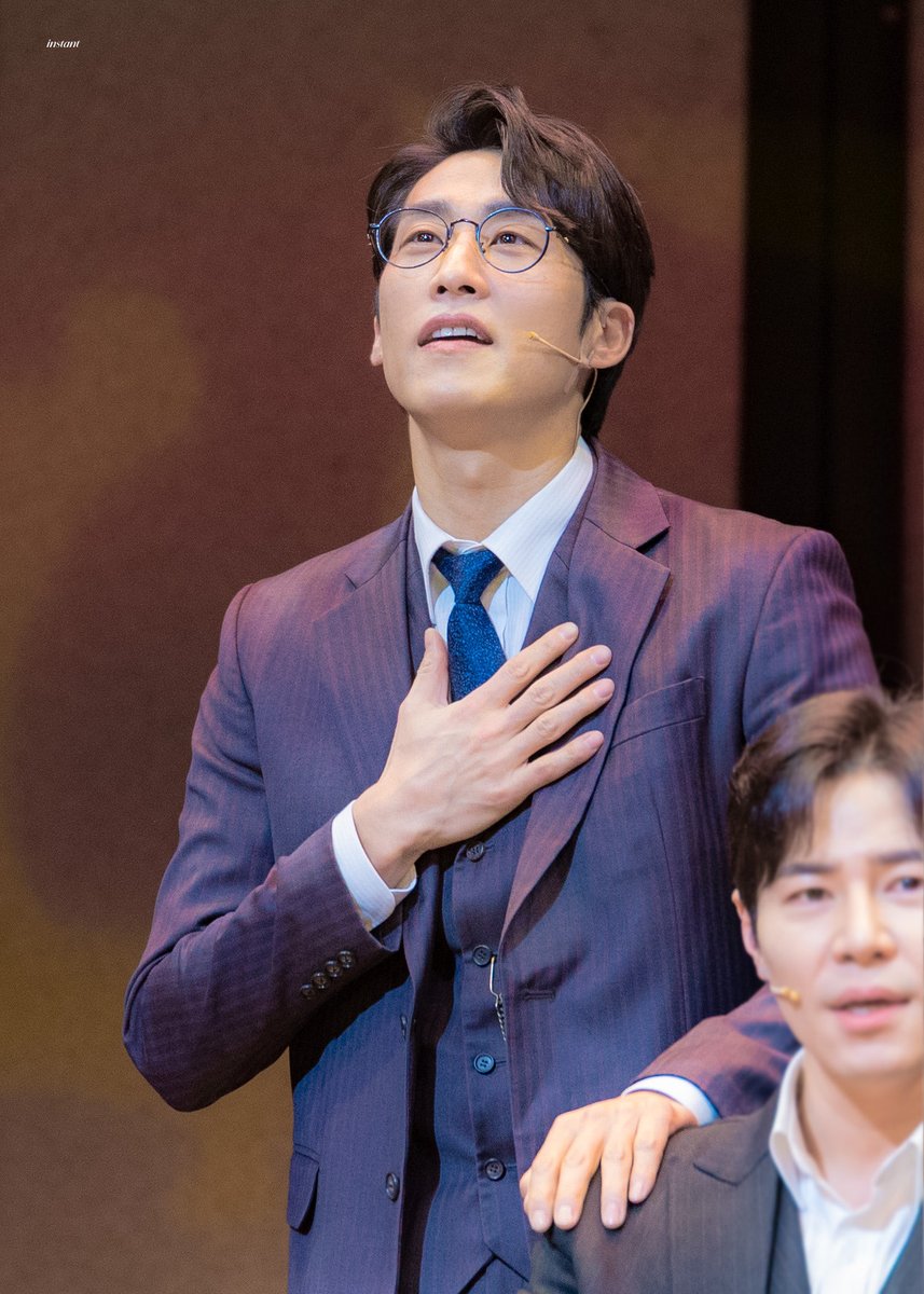 instant_of_ym's tweet photo. 260201 팬레터  커튼콜 

이윤 役 | #김지철 https://t.co/cUwFIakNdW