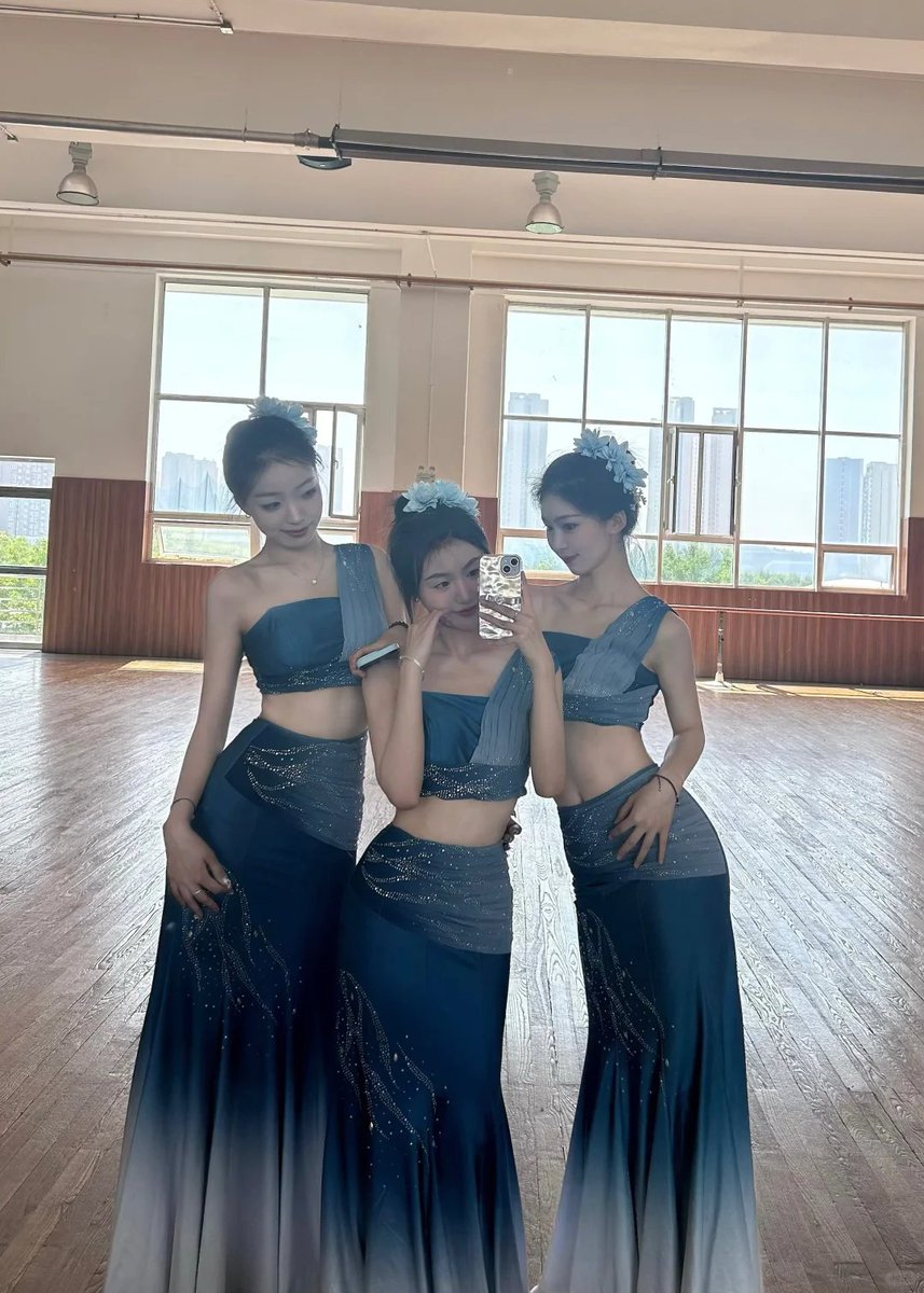 istar_usea's tweet image. The Dai dance is so beautiful!!!
#DaiPeople #Dance #DanceLife