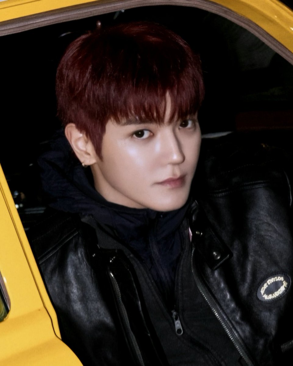 이태용 얼굴 tweet media