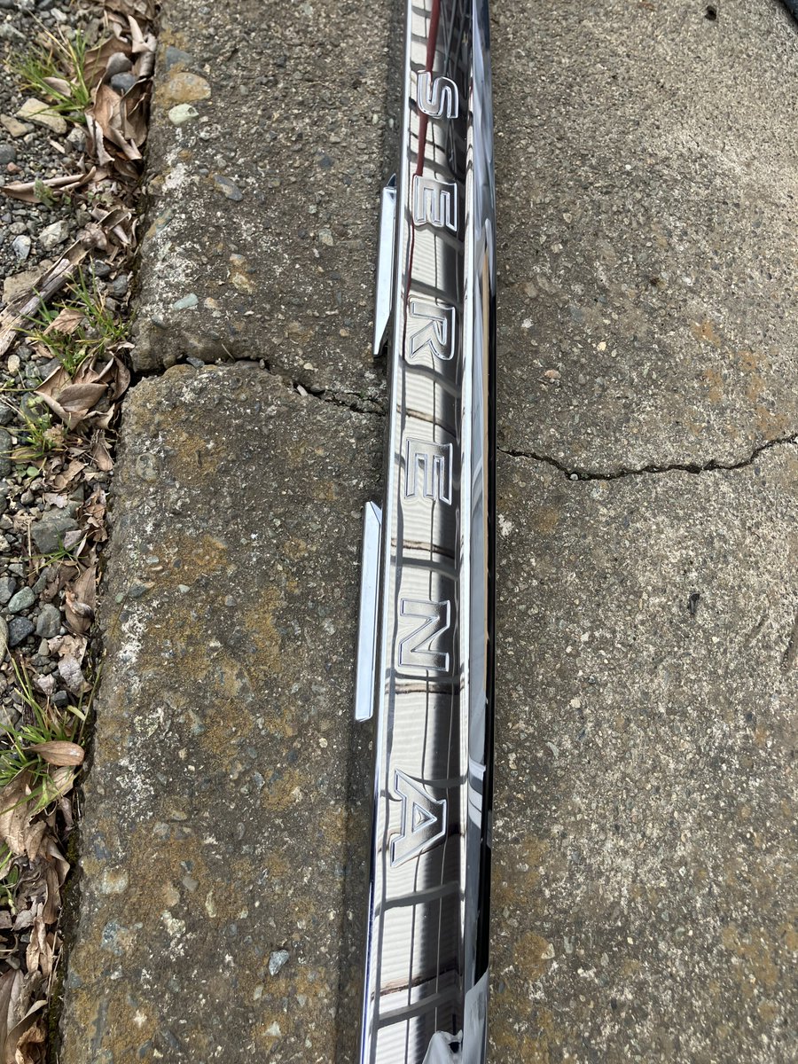 んで16:17 朝から断捨離 倉庫の中身を片っ端から捨てる 中には売れそう