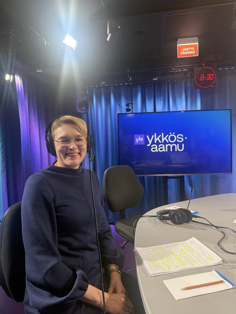 SLahtiLeeve's tweet photo. Työehtosopimusten palkkausjärjestelmien lisäksi myös yrityskohtaiset palkkausjärjestelmät ovat perusteiltaan syrjimättömiä ja täyttävät palkka-avoimuusdirektiivin vaatimukset. Tämä pitäisi kirjata selkeästi lakiin. @radiosuomi https://t.co/rmvsOEvz3N