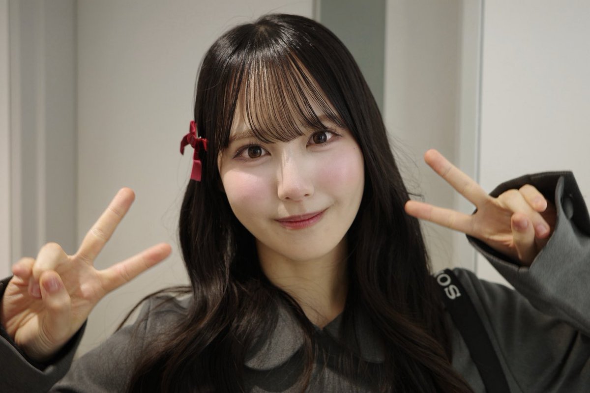 ダブルピースしてるさく本当に可愛すぎてありがとう✌️ #sakulovelog