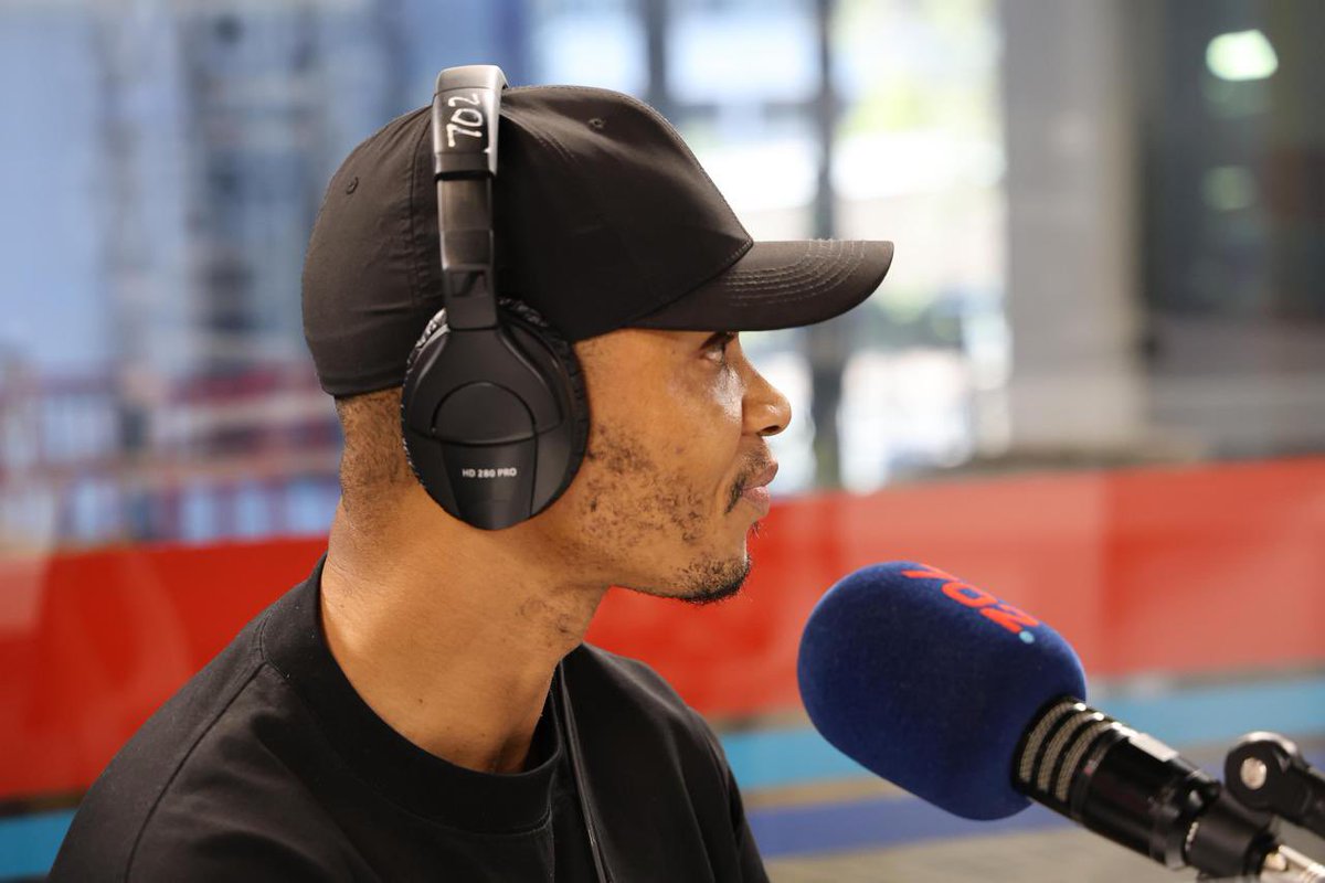 Fred Bohasu tweet media