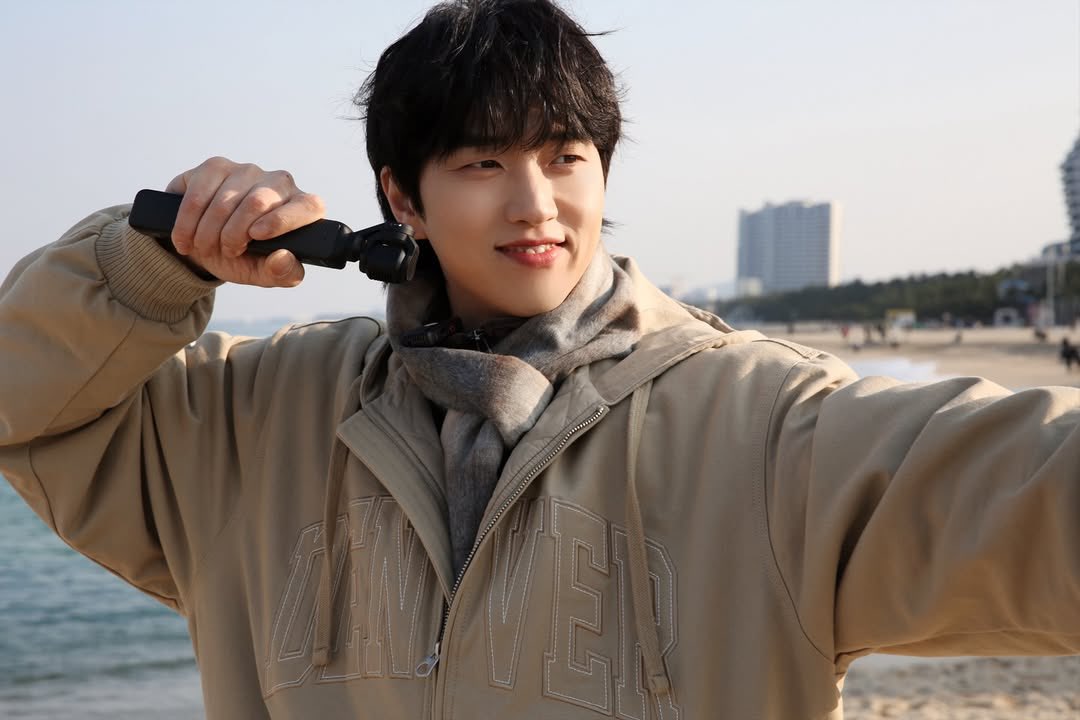 0814zip's tweet image. 260210 B1A4 staff 인스타

BAVO B1A4 - 현장스틸
비포시!💚
잠시 후 오후 7시 31분
BAVO #B1A4 2화가 공개됩니다!
#비원에이포 컴퍼니의 회의는!?
비치볼 하나로도 한껏 신이난 물놀이 까지
#신우 #산들 #공찬