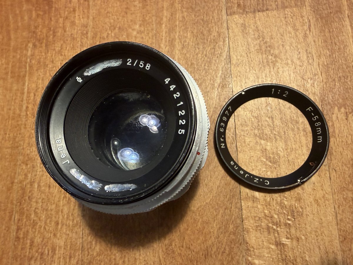 Jenaはイエナかな？となるとやっぱりカールツァイス