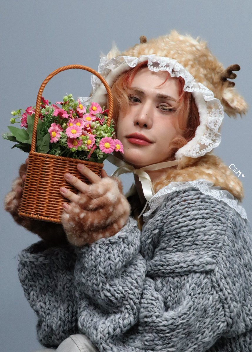 cem ✮˚༘⋆ (@zhaolights) on Twitter photo 