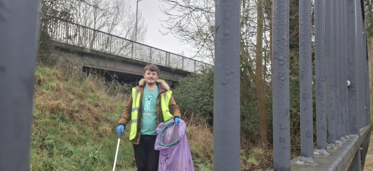 Dan's Community Group tweet media