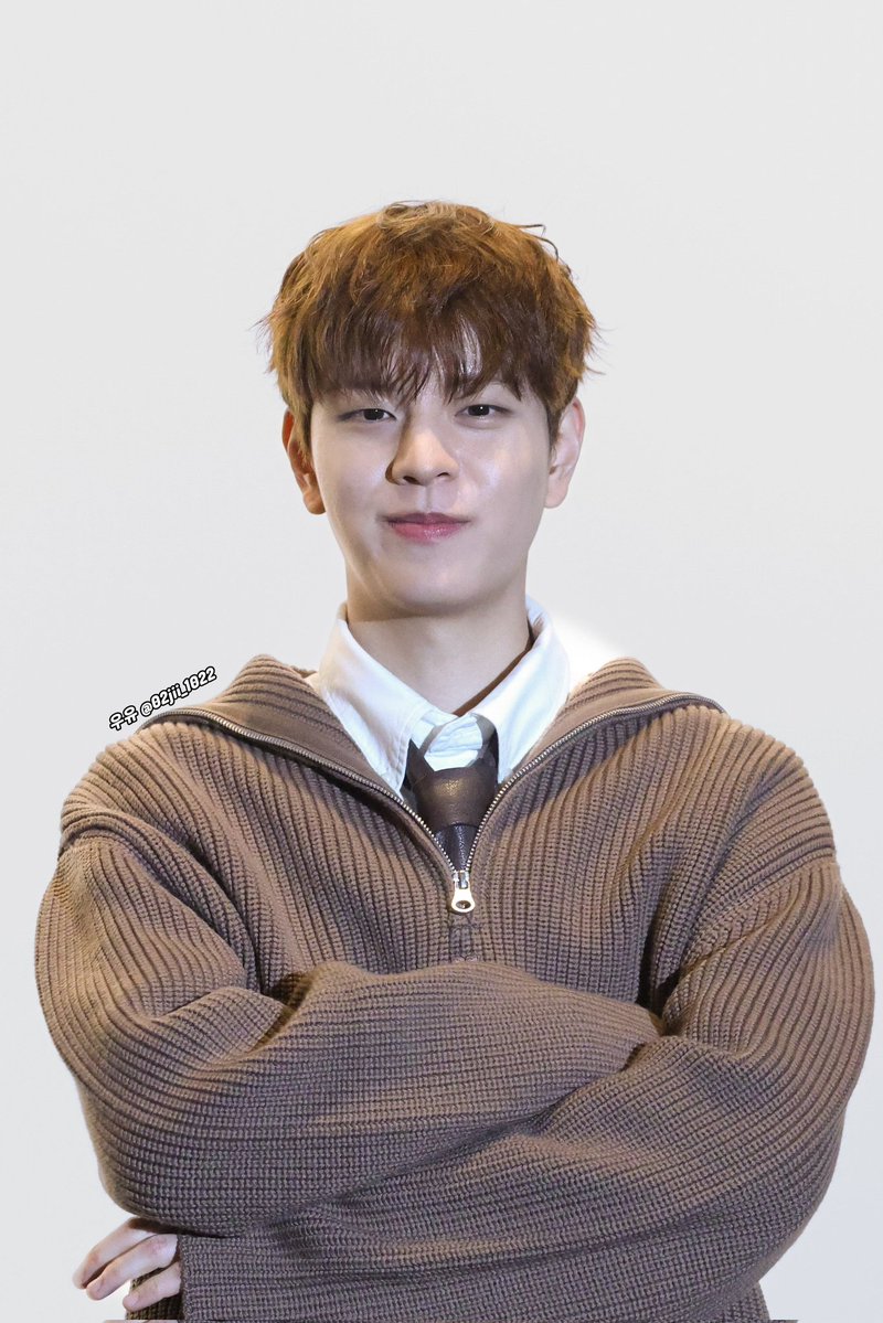 baby Seungmin and namja Seungmin