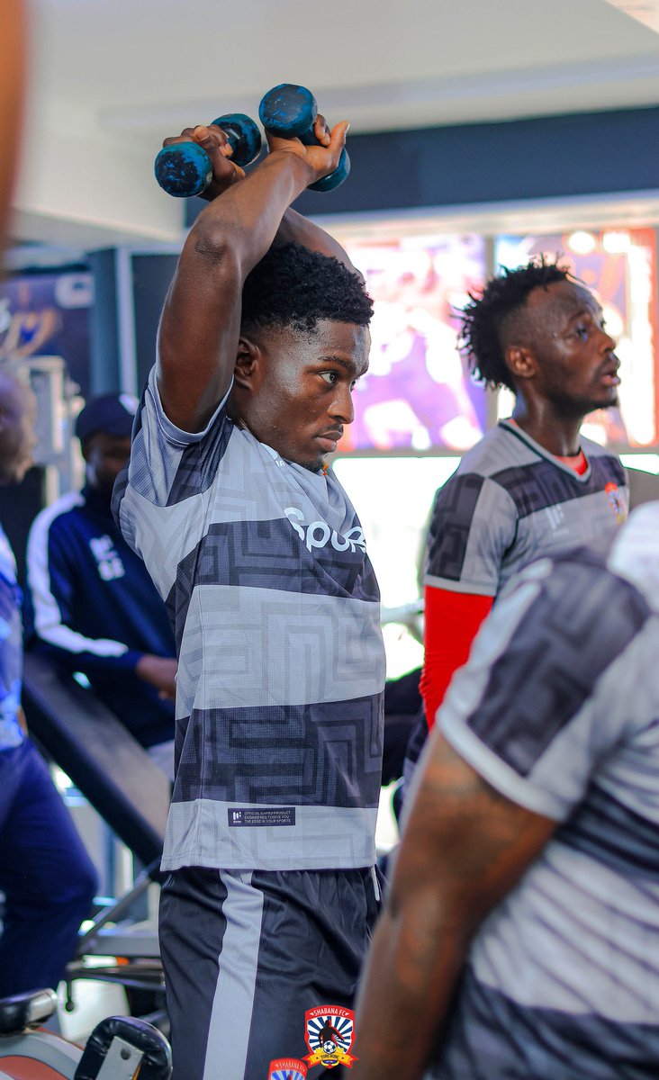 🏋️‍♀️ GYM MODE: 🔛
 
Papa Diallo ⚪🔴🔵

#SportPesaNaShabana