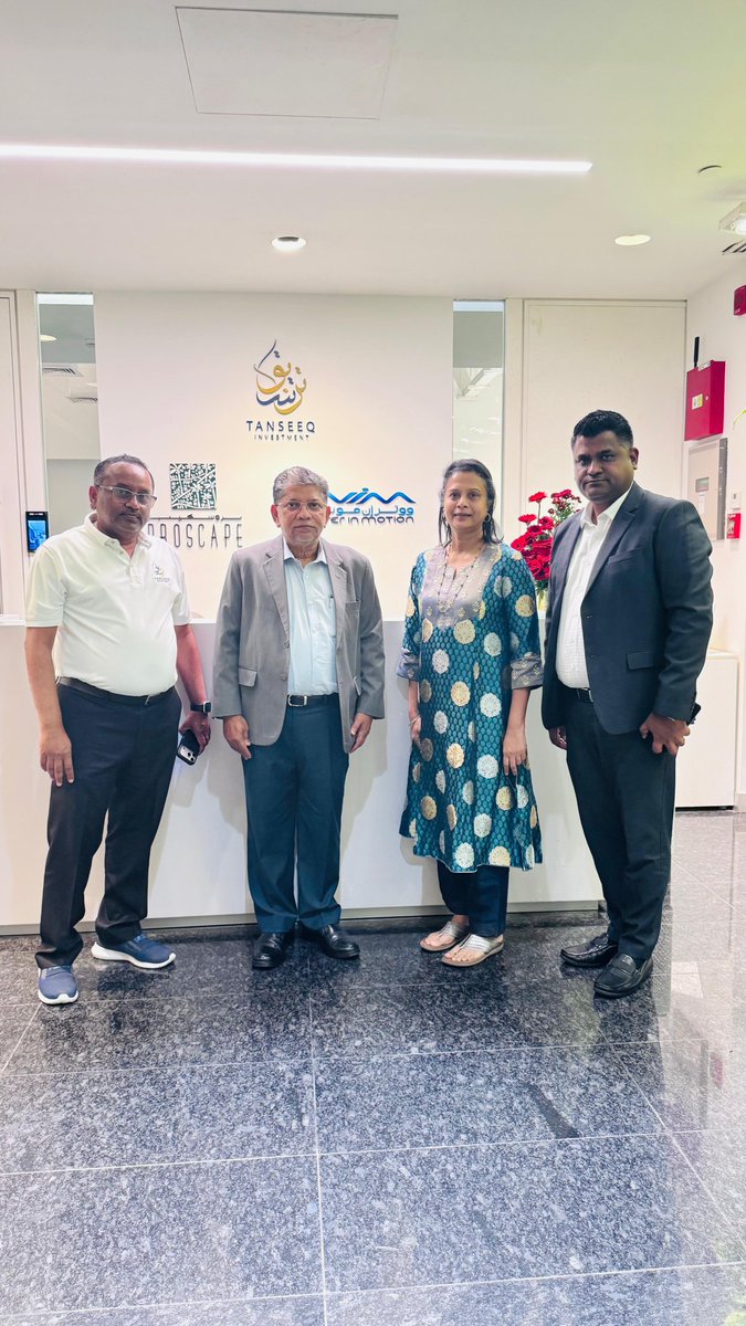 VIT_univ's tweet image. During her visit to Dubai, Mrs. Ramani Balasundaram held a productive and meaningful meeting with officials from Tanseeq Investment LLC., Proscape LLC, and Tanseeq LLC.
@vit_alumni1984 
#VIT #GlobalEngagement #IndustryCollaboration #Dubai #HigherEducation #Placement #VITAA