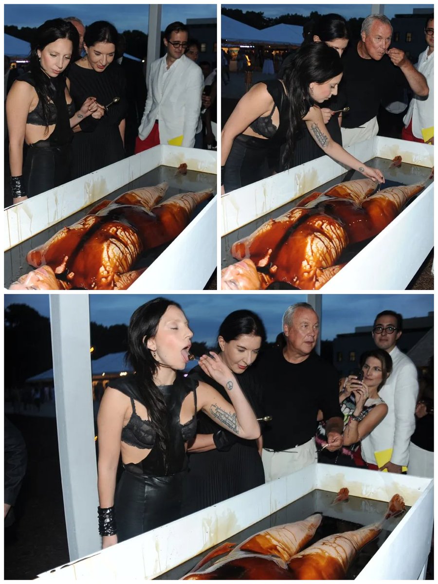 Ha guardado completo silencio sobre Palestina.
Da conciertos en Tel Aviv y declara su apoyo a Israel.
Condena a los agentes del ICE por separar familias, pero nunca se atreve a decir nada sobre las Fuerzas de Defensa de Israel, que han asesinado a unos 20.000 niños y han