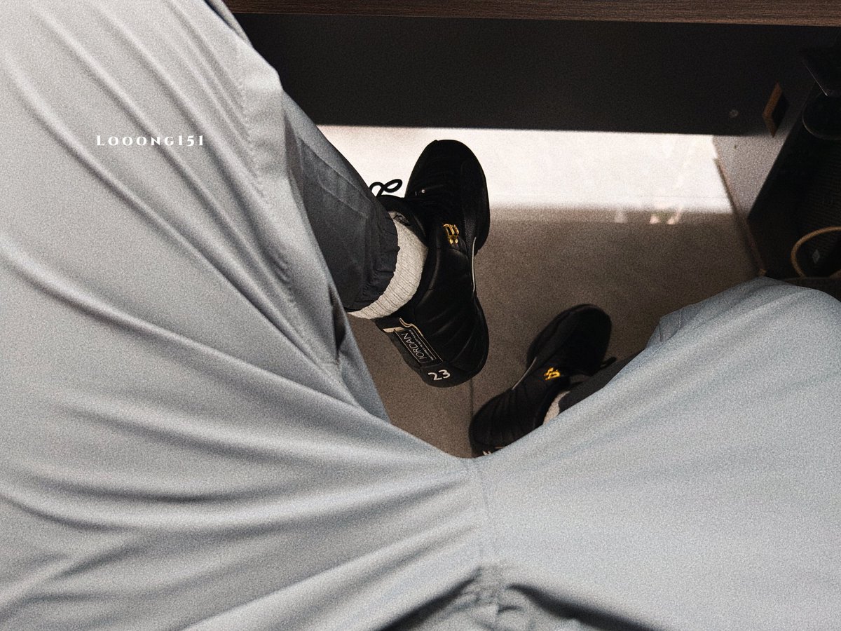 𝕃𝕠𝕠𝕠𝕟𝕘 tweet media