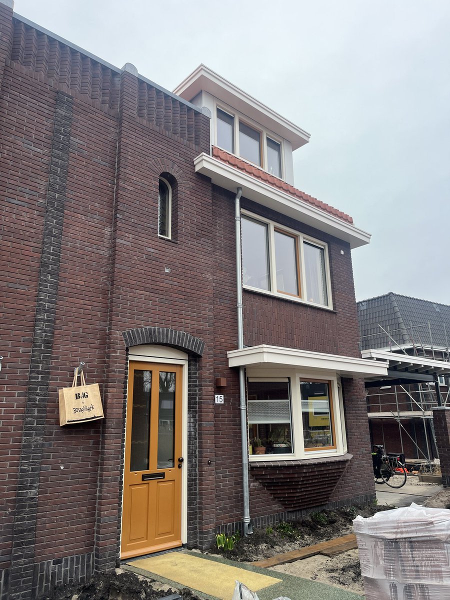 Floor Gordon tweet media