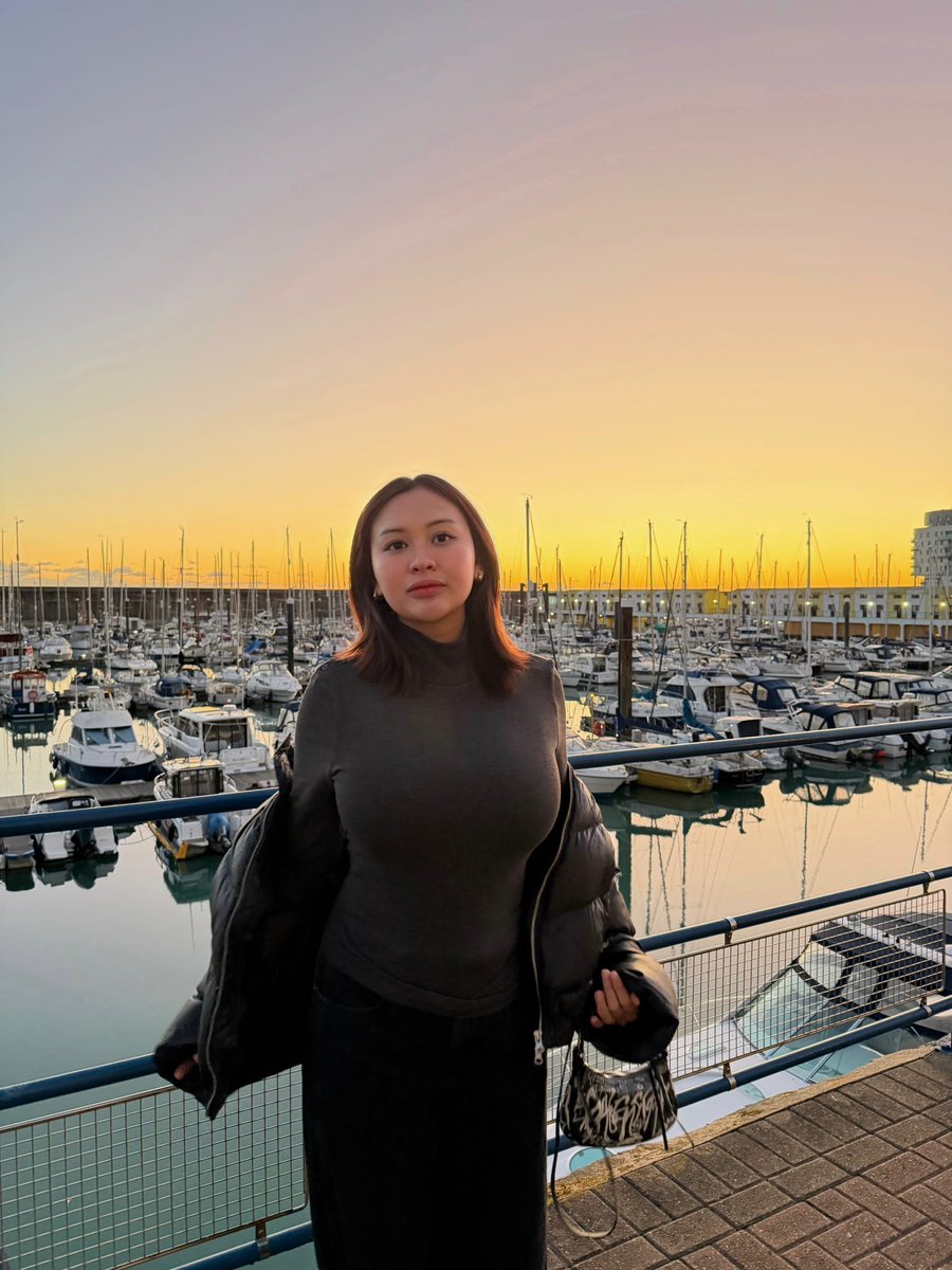 luna tasha tweet media