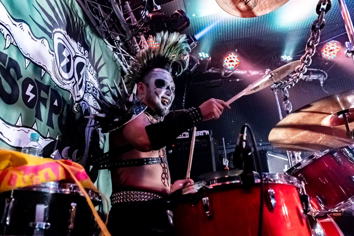 2026.2.1
豊橋SAQURA Zero

ExSxRxZ pre
ROOTS OF PUNK 69erz Vol.28

流血ブリザード
photo①