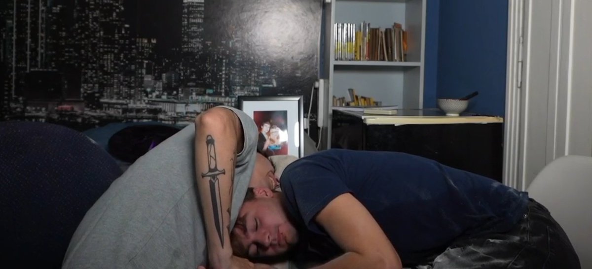 moskibudin's tweet image. 💗