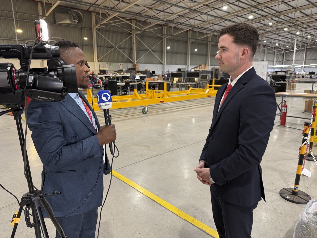 MILKOR 🇿🇦 tweet media