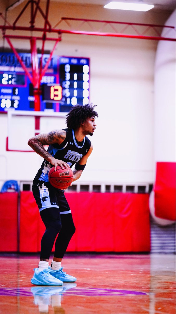 Cleve. St. CC Bball tweet media