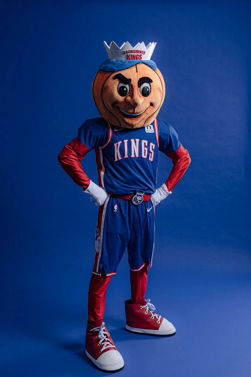 SacBeam's tweet photo. 44-77 since Roy-Al was revealed in Sacramento… 

.363 Win % https://t.co/htNDEvsvcS