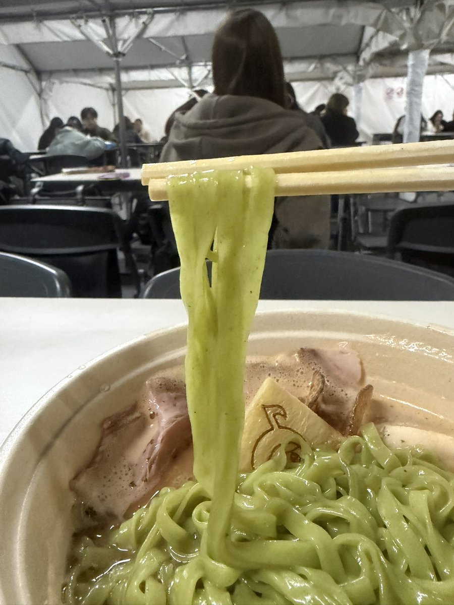 ・名古屋ラーメンまつり
麺家獅子丸×あさドレ♪
トマトと名古屋コーチンのぱいたんらぁめん
地産野菜とほうれん草入り自家製麺 〜あさドレ♪コラボ特別ver.〜