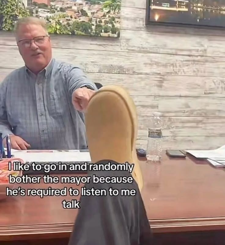 dinosaur tweet media