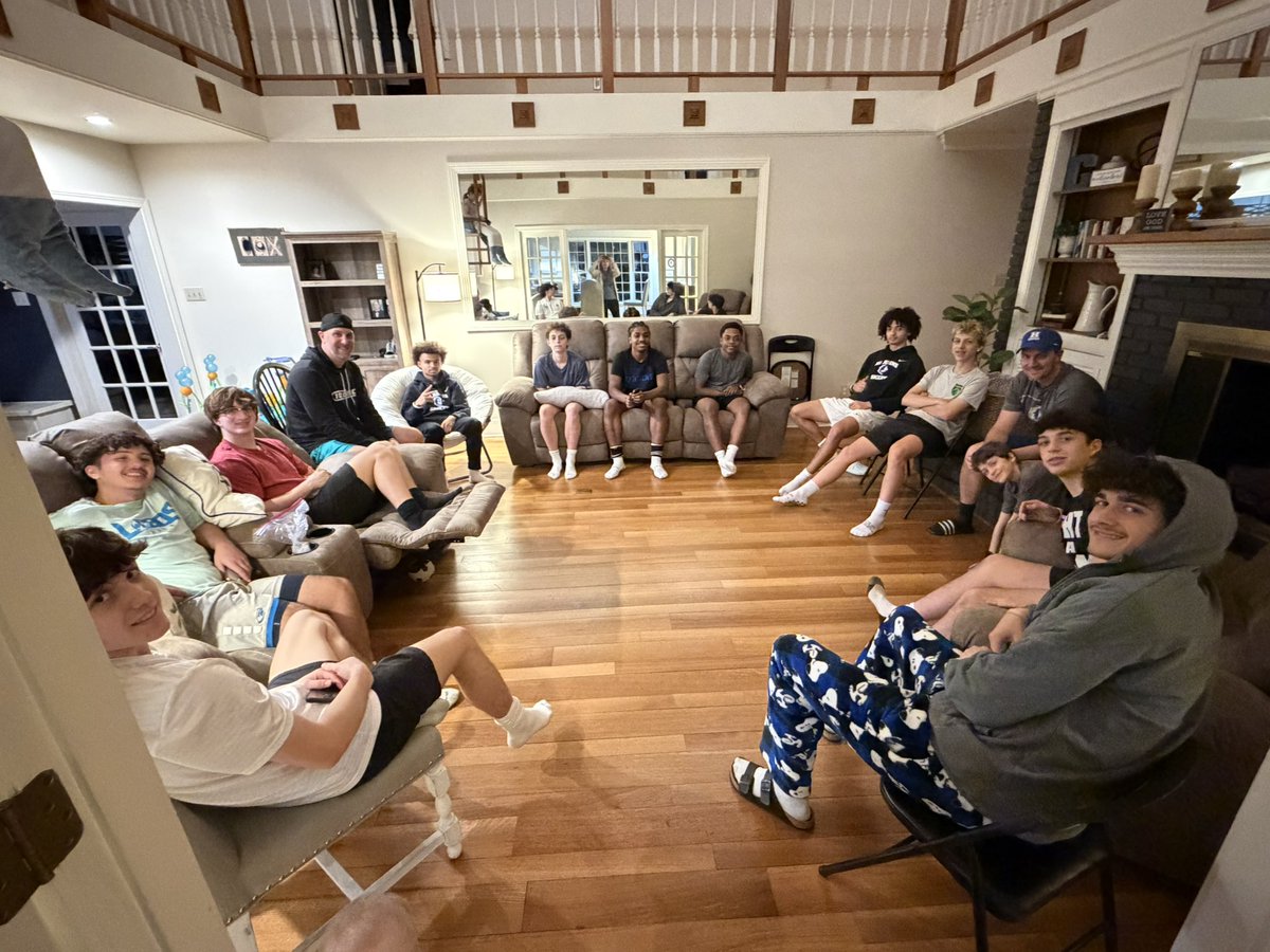 Harding Athletics tweet media