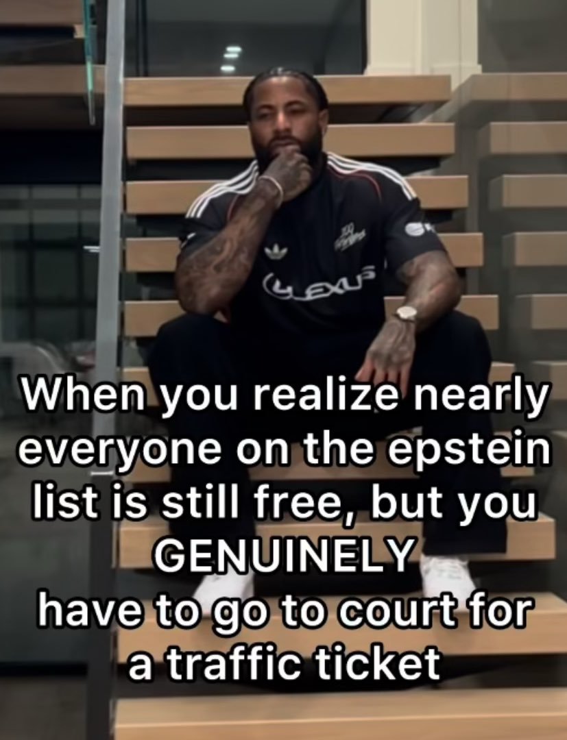 akafaceUS's tweet image. Make it make sense