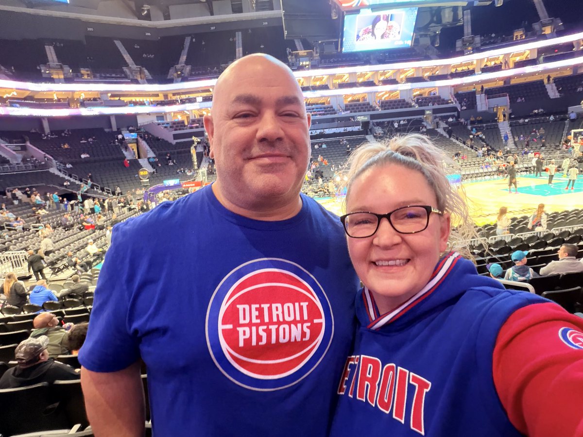 daniwheelz's tweet photo. @KoreaPistonsFan Such a great game to be at. https://t.co/VE52KxyLix