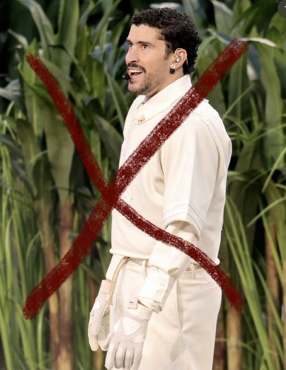 Soy latino y este simio gangoso maricon retrasado mental NO ME REPRESENTA.