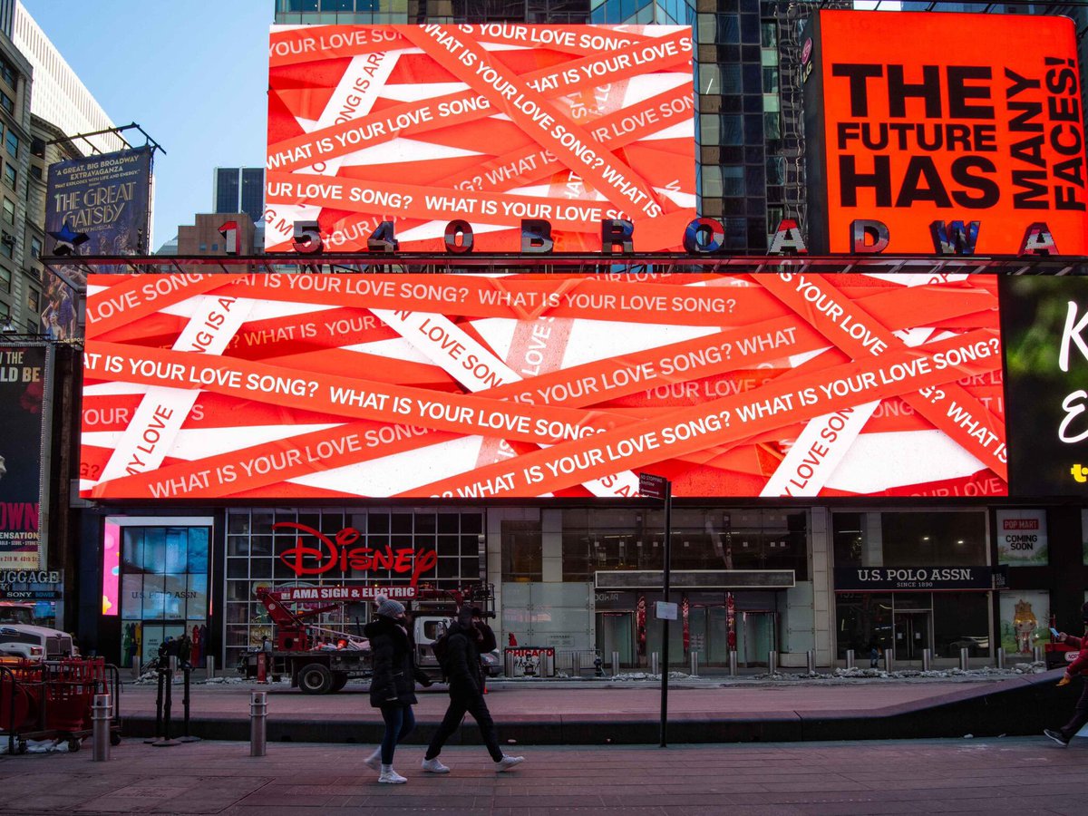 TheePopCore's tweet image. Multiple posters and billboard ads have begun appearing worldwide ahead of BTS’ new era, ‘ARIRANG,’

‘What is your love song?’