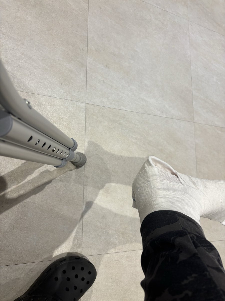 かび子 tweet media