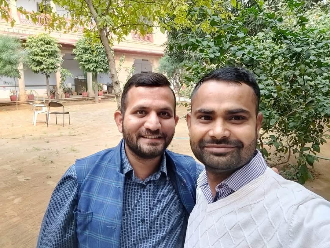 NSUI जोधपुर शहर के जिला अध्यक्ष एवं जयनारायण व्यास विश्वविद्यालय, जोधपुर के पूर्व छात्रसंघ महासचिव छोटे भाई डॉ. बबलू सोलंकी सैनी को जन्मदिवस की हार्दिक बधाई एवं शुभकामनाएं।
<a href="/DrBabluSolanki/">Dr.Bablu Solanki saini</a>