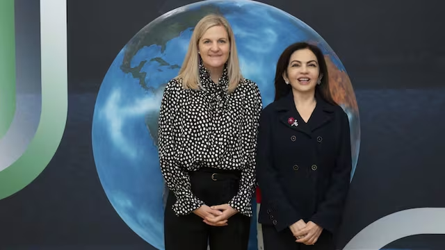 NewsKiDuniya6's tweet image. Nita Ambani met IOC President during the 145th IOC Session ahead of the Winter Olympics 2026, reinforcing India’s growing presence and influence in the global Olympic movement. #NitaAmbani #IOCSession #WinterOlympics2026 #Olympics2026