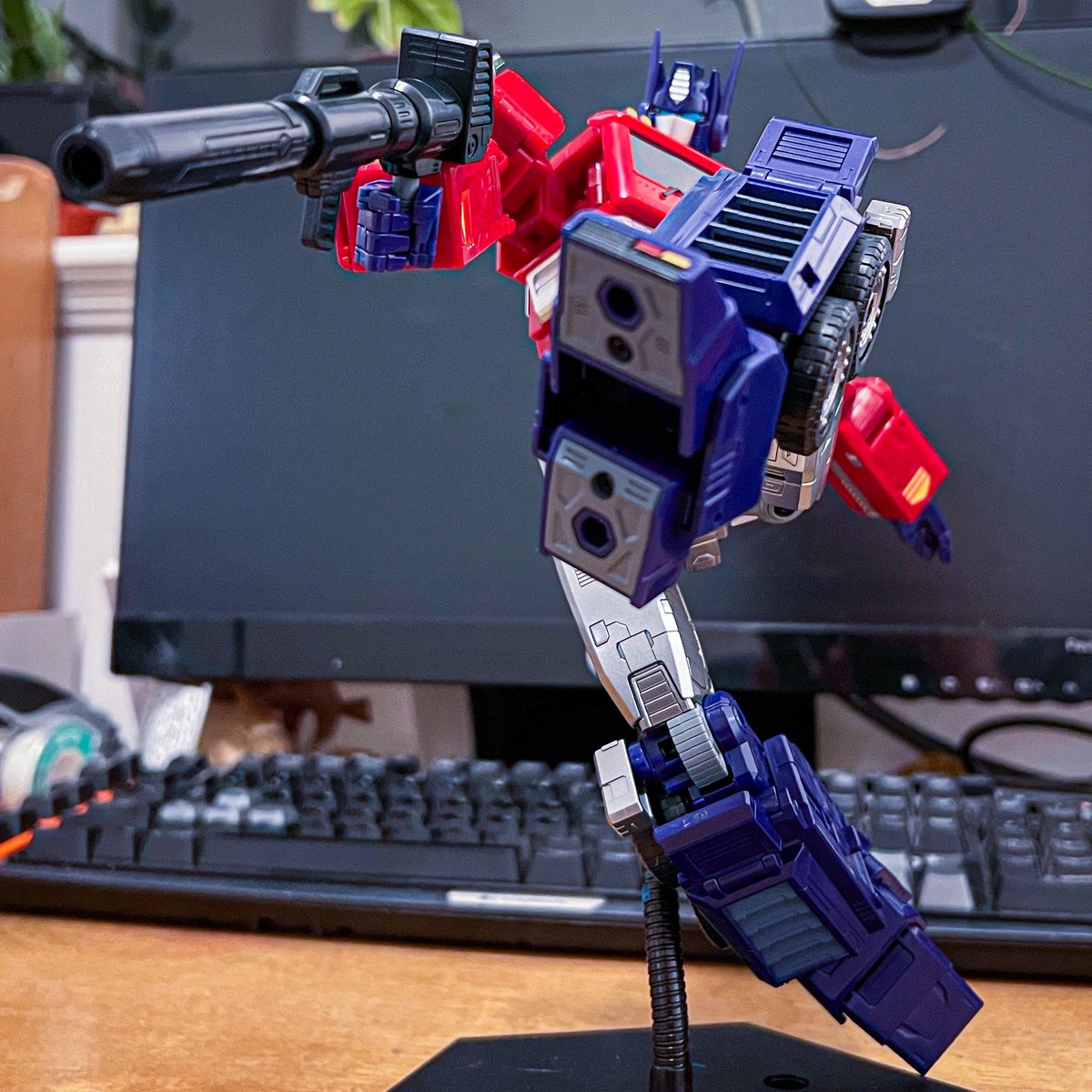 TF Toy Pics tweet media