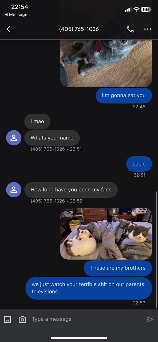 kbtechnology's tweet image. Apprently we have Sandra Bullock sending us texts to our office line. Lucie decided to take charge on this one.