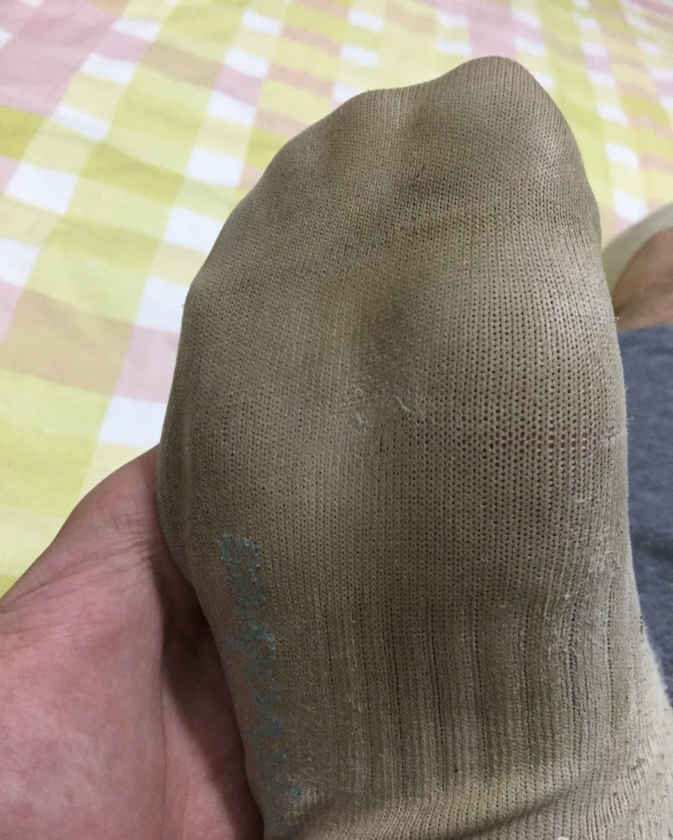 深圳脏白袜 tweet media