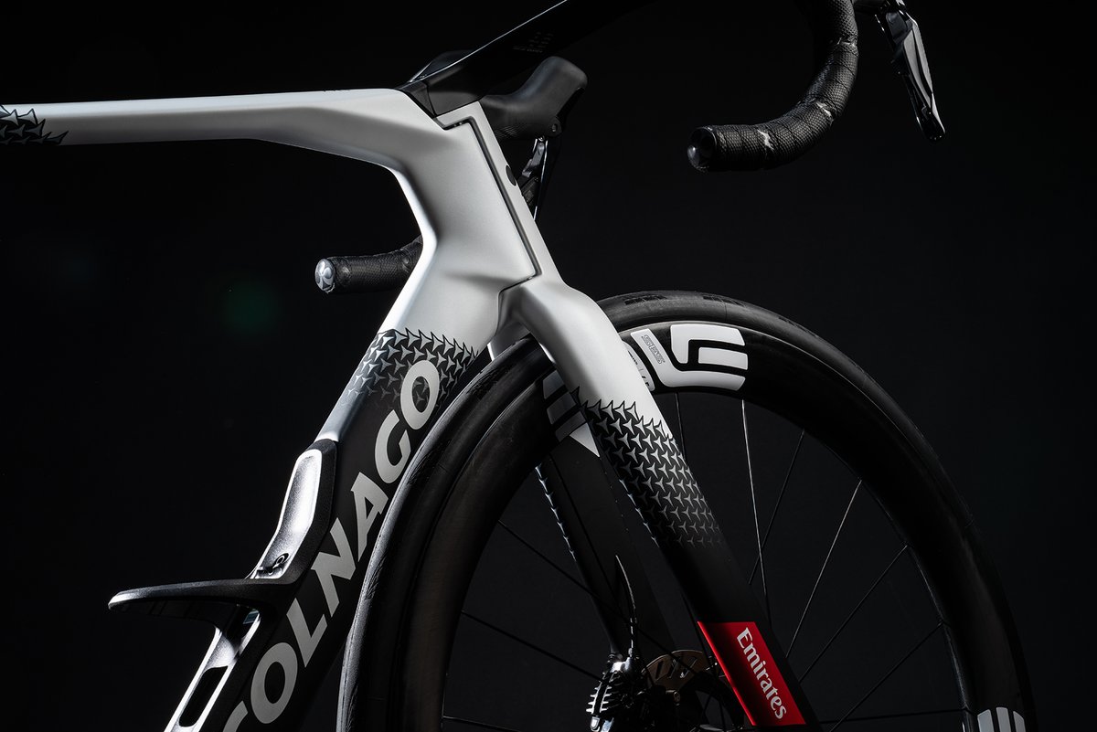COLNAGO JAPAN tweet media